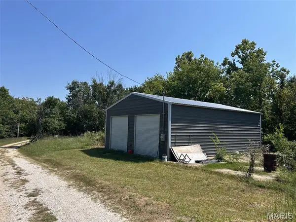 10255 Golden Pheasant RD, Cadet, MO 63630