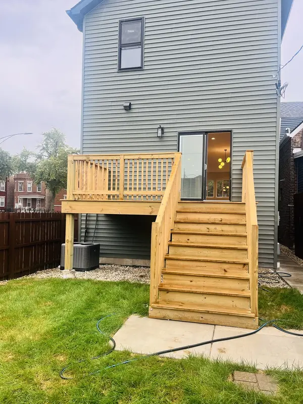 956 N Saint Louis AVE, Chicago, IL 60651