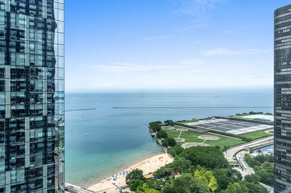 Address not disclosed, Chicago, IL 60611