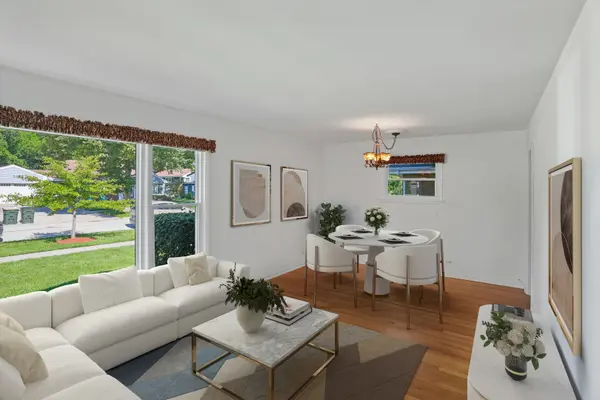 1419 W Saint James PL, Arlington Heights, IL 60005