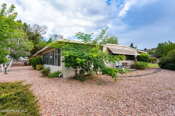 10075 E Dapple Grey TRL, Dewey-humboldt, AZ 86327