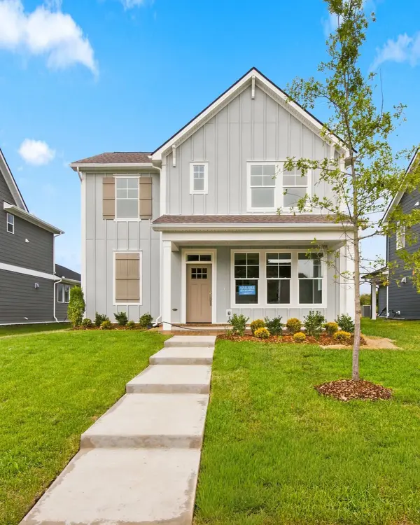764 Caddy Xing, Columbia, TN 38401