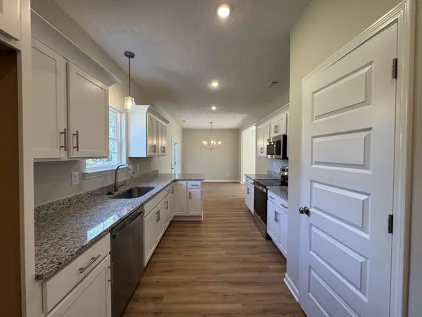 82 Laurel View St, Manchester, TN 37355