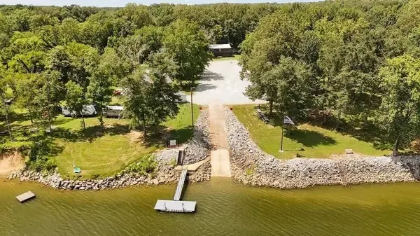 954 Stokes Ln, Bath Springs, TN 38311