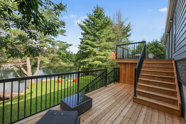 8168 Laidlaw AVE, Ramara, ON L0K 2B0