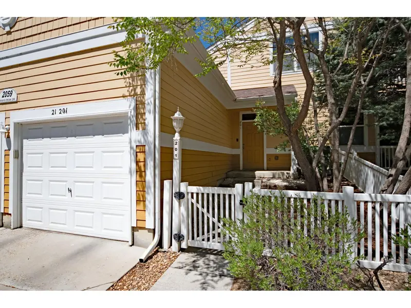 2059 Grays Peak #21-201, Loveland, CO 80538