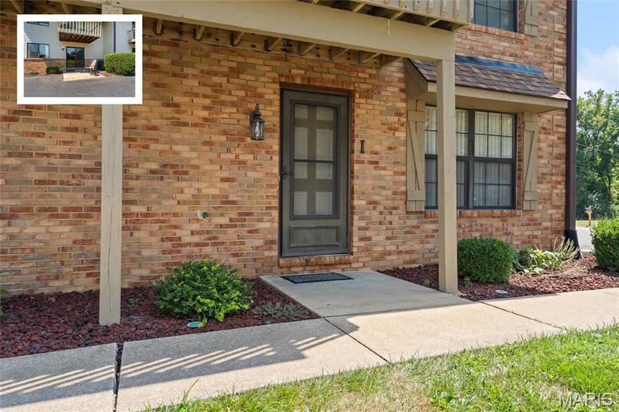 222 Shoreline DR #1, O'fallon, IL 62269