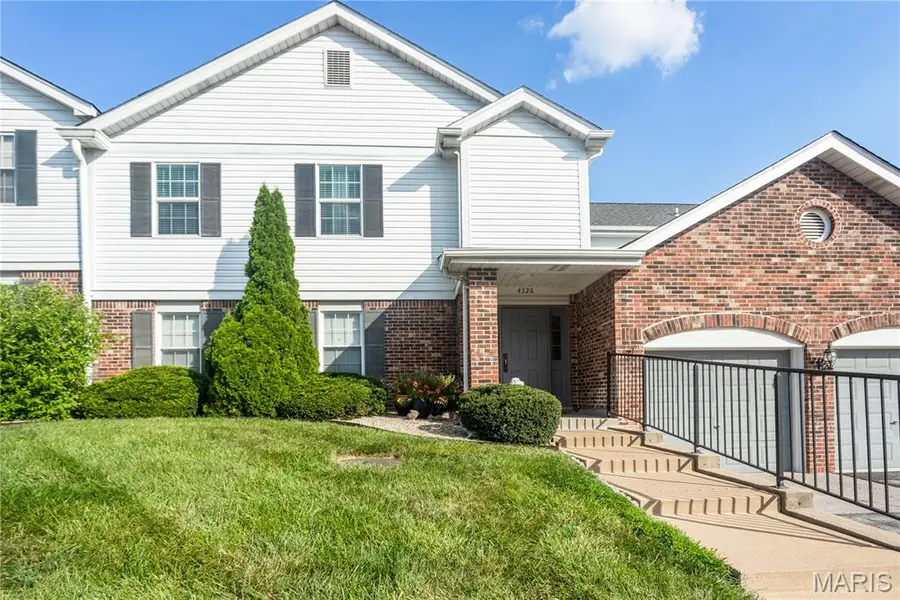 4326 Sunridge DR #A, Mehlville, MO 63125