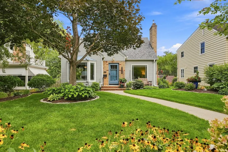 3410 Zenith AVE N, Robbinsdale, MN 55422