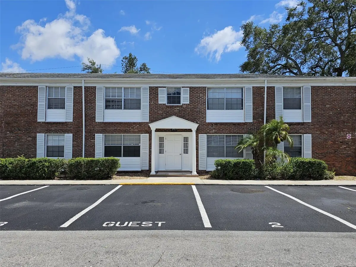 4507 9TH ST W #B5, Bradenton, FL 34207