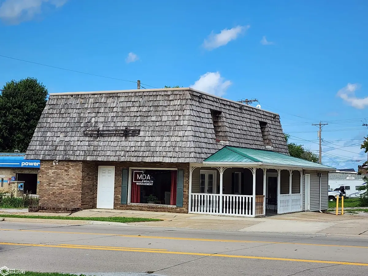 106 E 7th ST, Atlantic, IA 50022