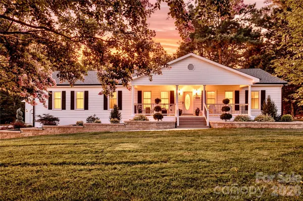 2429 Cassidy DR, Davidson, NC 28036