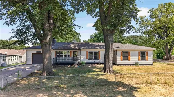 3649 S Park AVE, Independence, MO 64052