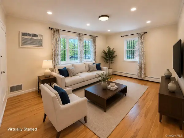 73-24 197th ST ##1, Fresh Meadows, NY 11366