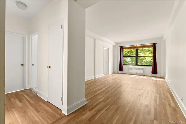 99-40 63 RD #1E, Rego Park, NY 11374