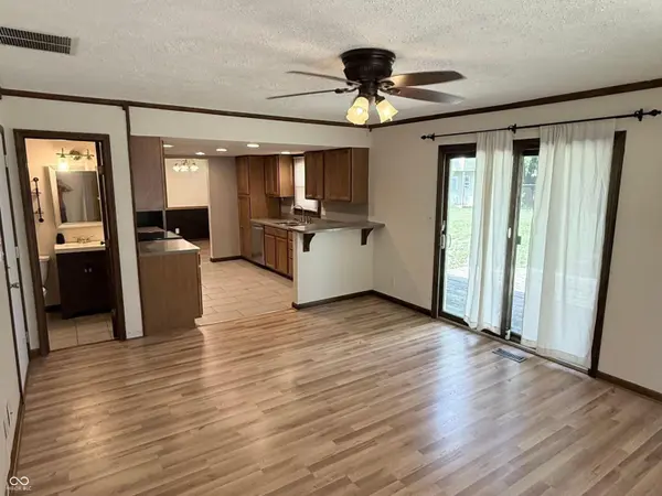 206 Dover RD, Brownsburg, IN 46112