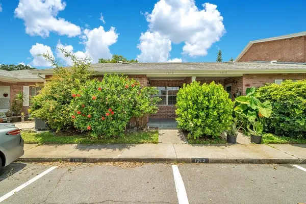 1212 CARRIAGE LN, Orlando, FL 32807