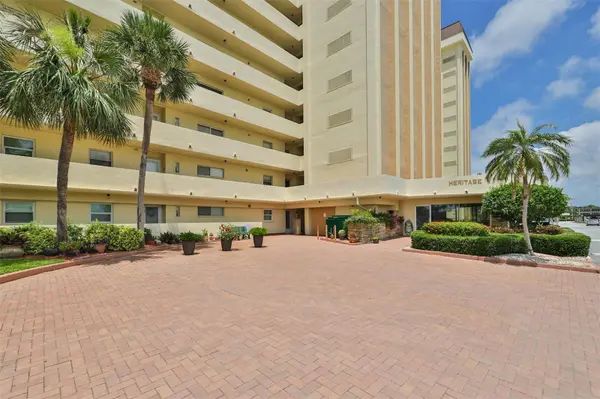 4575 COVE CIR #406, St Petersburg, FL 33708