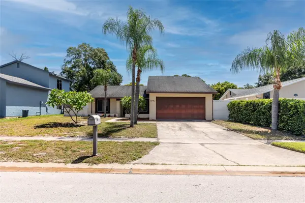 1931 HASTINGS DR, Clearwater, FL 33763