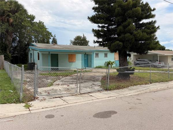 1322 W 26TH ST, Riviera Beach, FL 33404