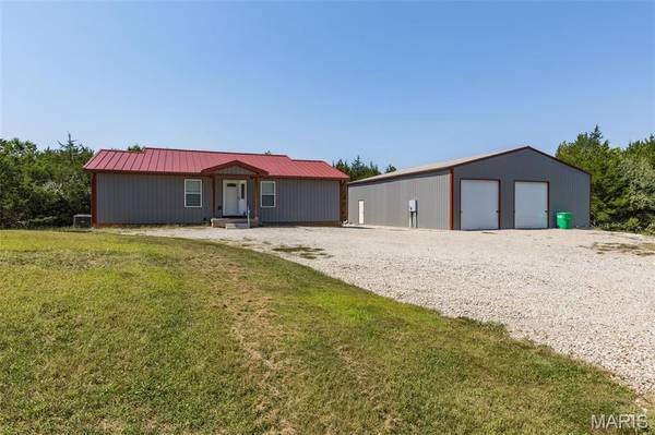 10160 Old Prairie Rd, Cadet, MO 63630