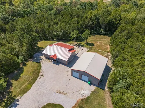 10160 Old Prairie Rd, Cadet, MO 63630