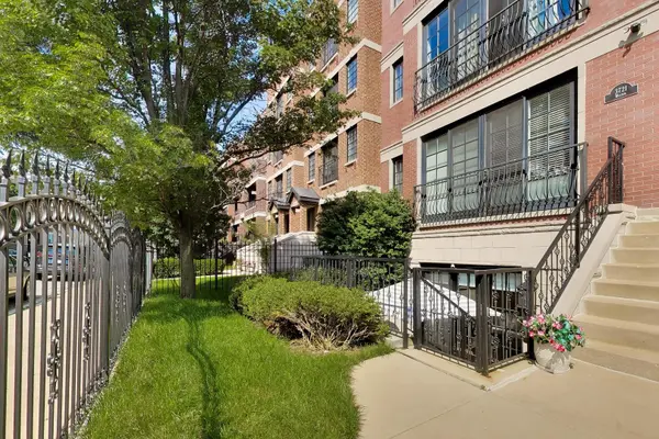 Address not disclosed, Chicago, IL 60613