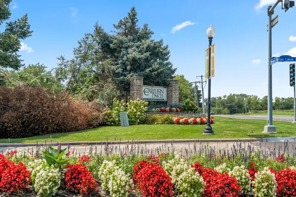 16310 Crescent Lake DR #16310, Crest Hill, IL 60403