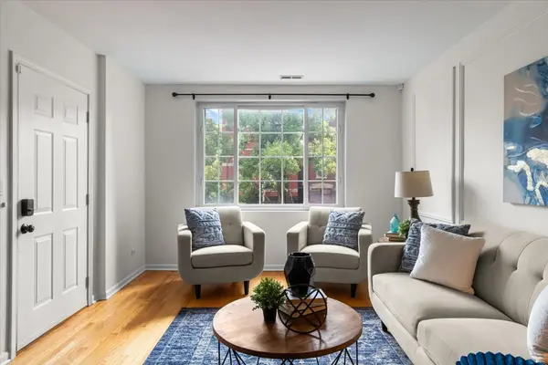 1436 N Bosworth AVE #2, Chicago, IL 60642