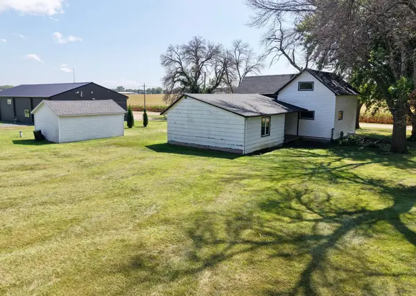 57736 370th ST, Mountain Lake, MN 56159