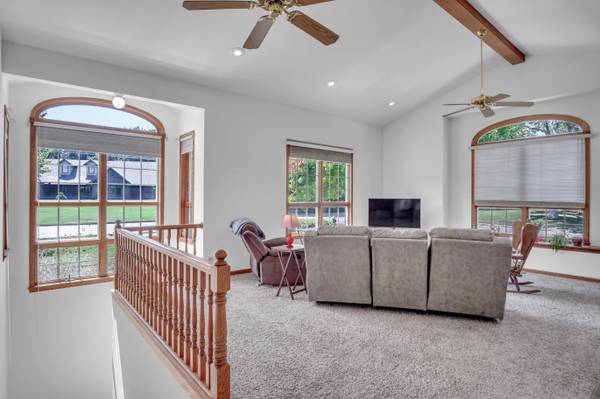 3100 Witmarsum Dr, North Newton, KS 67117