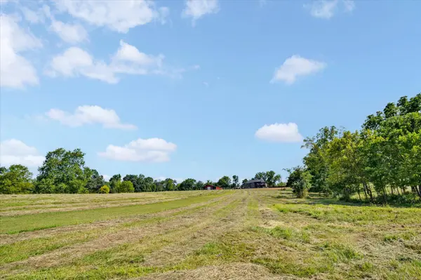 000 W Rosedale RD, Nixa, MO 65714