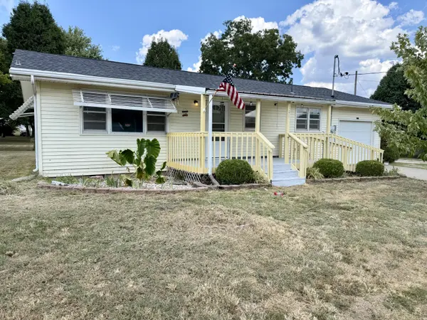 101 W Wood ST, Fair Play, MO 65649