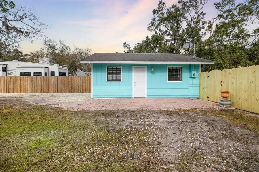 3200 TOBERO LN, Sarasota, FL 34235