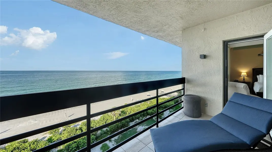 1055 GULF OF MEXICO DR #504, Longboat Key, FL 34228