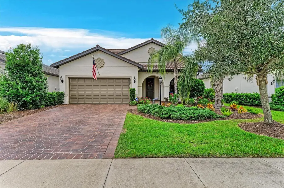 7572 VIOLA LOOP, Bradenton, FL 34202