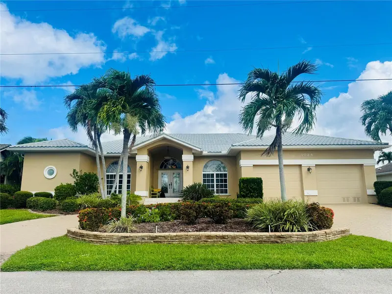 1024 SAN MATEO DR, Punta Gorda, FL 33950