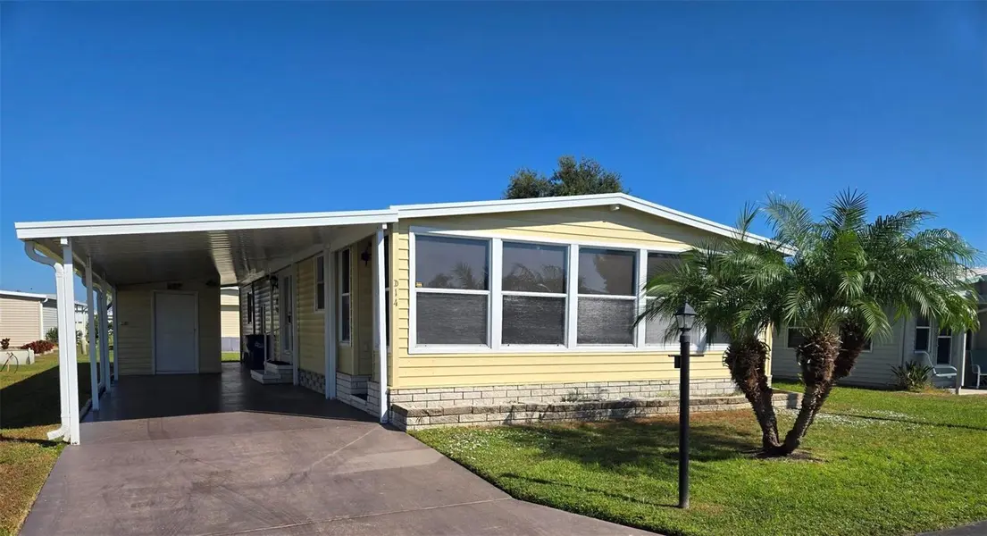 5316 53RD AVE E #D14, Bradenton, FL 34203