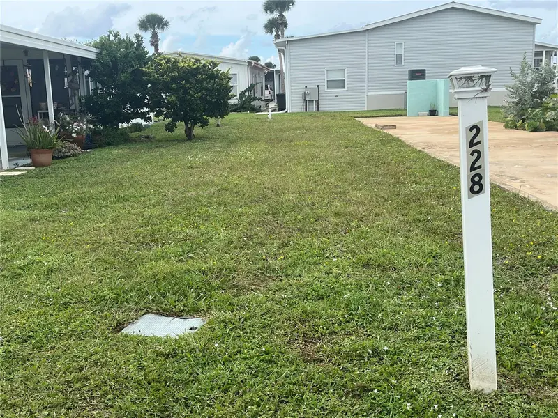 228 STARBOARD DR, Flagler Beach, FL 32136
