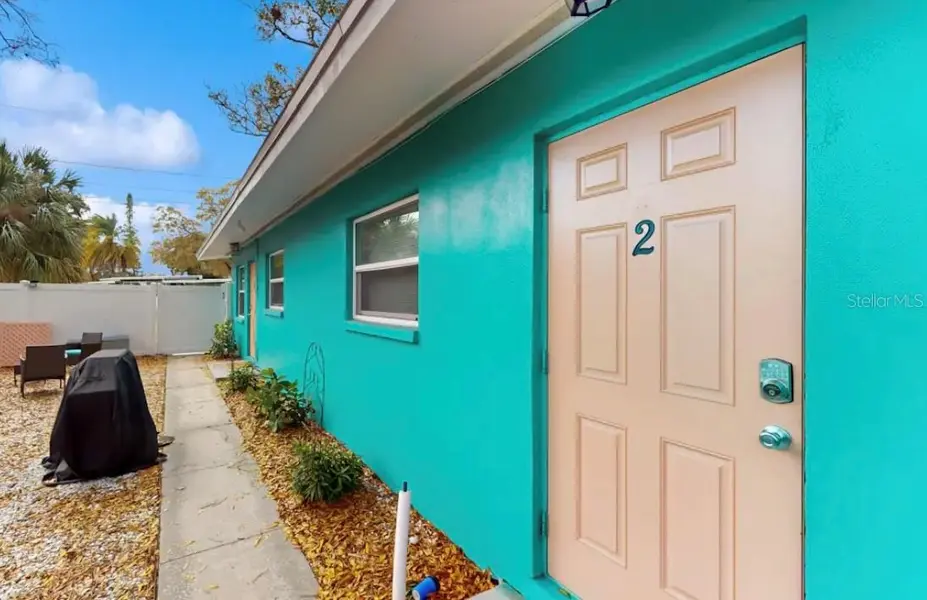 726 STREMMA RD, Largo, FL 33770