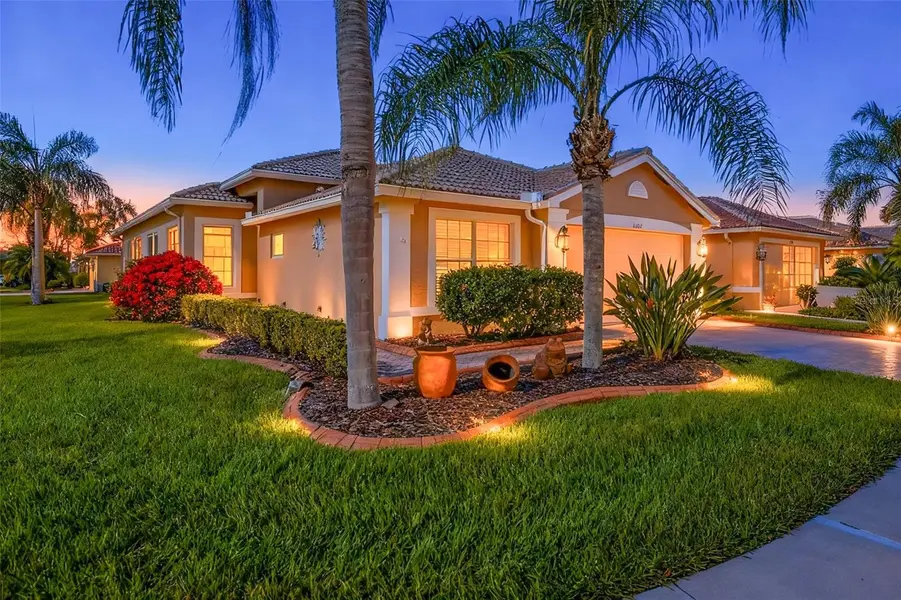 15767 CRYSTAL WATERS DR, Wimauma, FL 33598