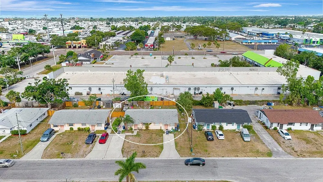 6520/6522 12TH ST W, Bradenton, FL 34207
