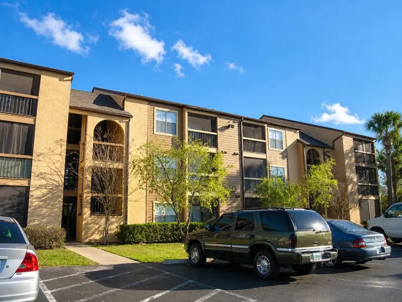 2031 CASCADES BLVD #103, Kissimmee, FL 34741