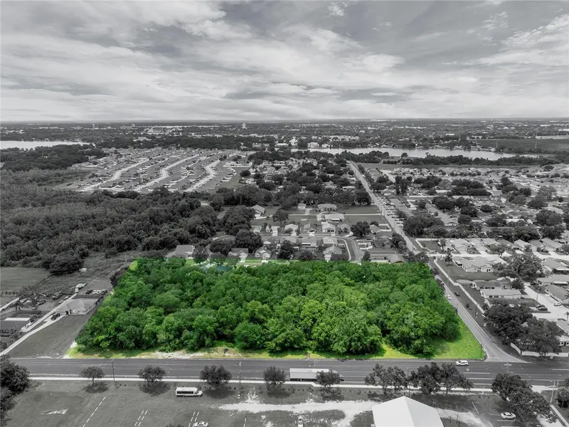 2400 BUCKEYE RD NE, Winter Haven, FL 33881