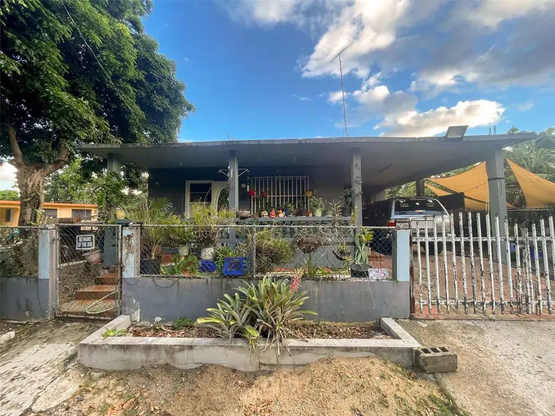 144 CALLE GRANATE, Vieques, PR 00765