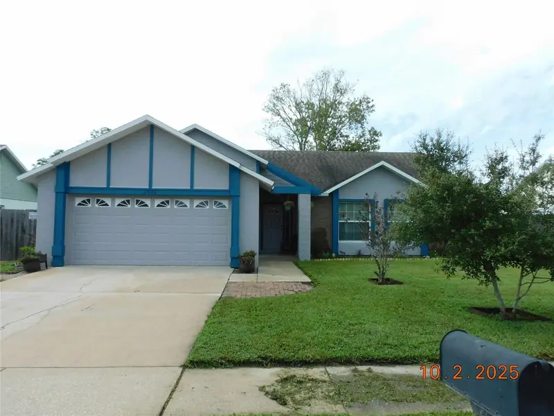 2542 CAMPHORWOOD CIR, Kissimmee, FL 34744