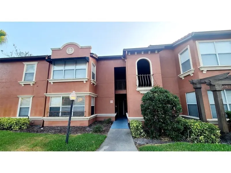 5116 CONROY RD #12, Orlando, FL 32811