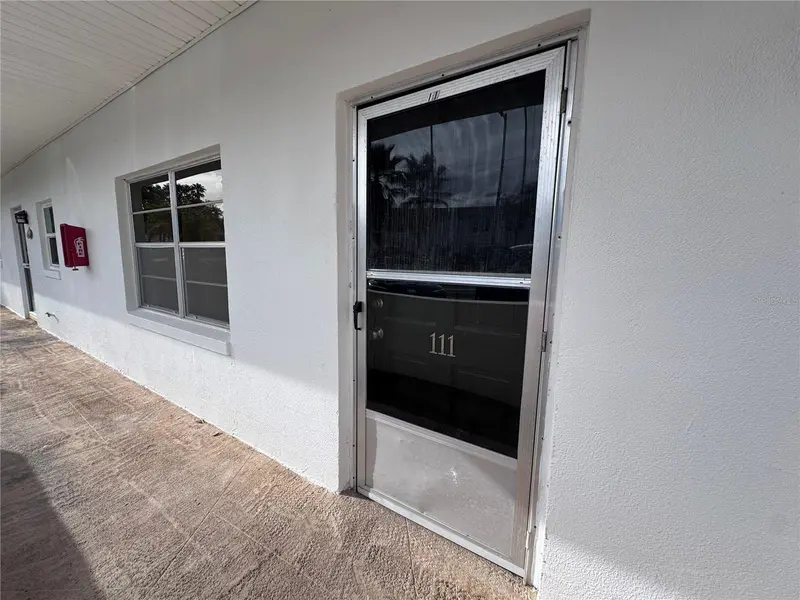 100 EL CAMINO DR #111, Winter Haven, FL 33884