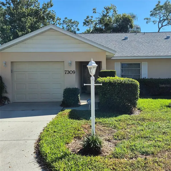 7309 ELEANOR CIR #7309, Sarasota, FL 34243