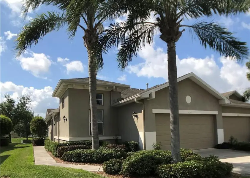 2430 SIFIELD GREENS WAY #48, Sun City Center, FL 33573
